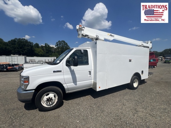 2019 Ford E450 Bucket Truck VIN0640