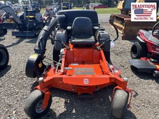 Husqvarna M25225 Zero Turn Mower