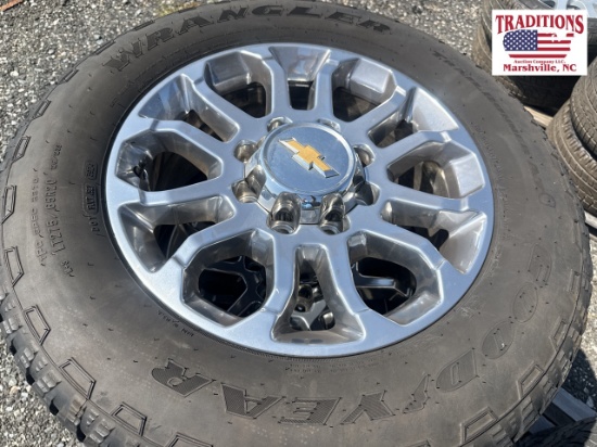 Set of 4 20" Chevrolet Wheels w Wrangler Tires