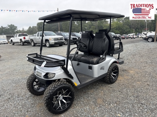 EZGo Golf Cart - Gas