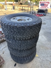 Chevrolet Wheels/BFGoodrich Tires 315/70R17