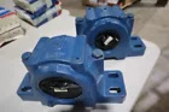 TIMKEN FSAF 220 / FSAF220 (NEW) LOT OF 2 BEARING HOUSINGS