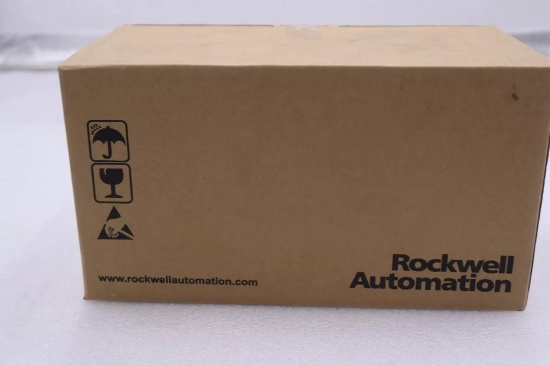 NEW ALLEN BRADLEY 22B-E3P0H204 POWERFLEX 40 2 HP SER A