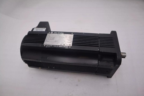 ALLEN BRADLEY 1326AB-B420H-M2L SERVO MOTOR AC PERMANENT MAGNET