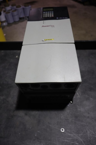 ALLEN BRADLEY POWERFLEX DRIVE 20BC043A0AYNANC0 30 HP DRIVE
