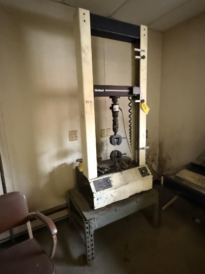 United Tensile Tester With Computer And Accessories