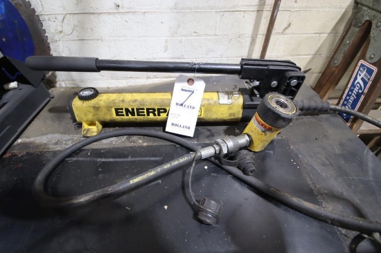 Enerpac P392 Pump with Small Jack