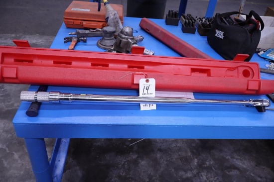 Proto J6020AB 3/4" Ratcheting Head Torque Wrench 120-600 Lbs. Capacity