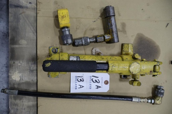 Enerpac Single speed Hydraulic Hand Pump with (2) Enerpac Rams