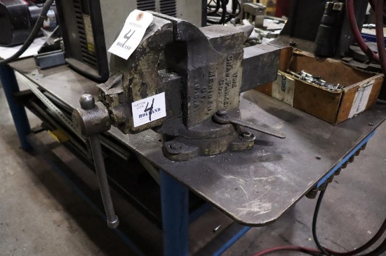 Chas Parker 994 Swivel Base 4" Jaw Anvil Vise