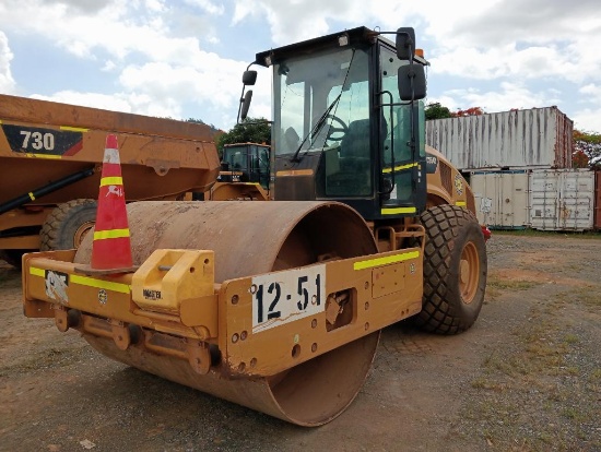 2016 CATERPILLAR SINGLE DRUM VIBRATING ROLLAR MODEL CS54B, HR 5676, AC, MAINTENANCE ON TIME, LOCATED