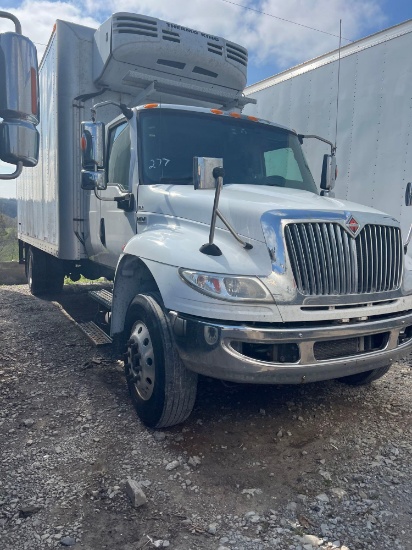 2020 IH box truck w/22 ft Hercules Box and thermal king reefer