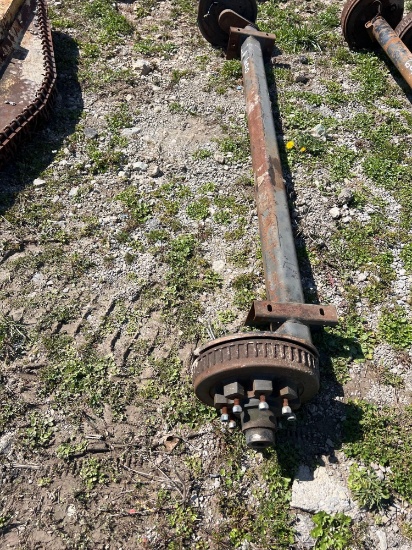 1 trailer axle