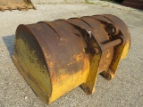 TRACKHOE BUCKET