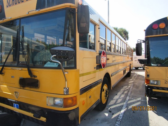 2005 International School Bus