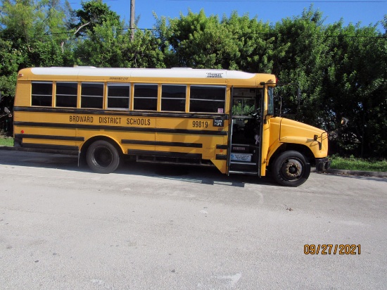 2000 Freightliner School Bus