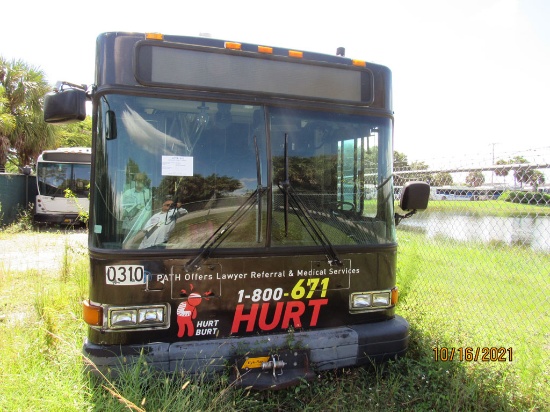 2003 Gillig 40' bus
