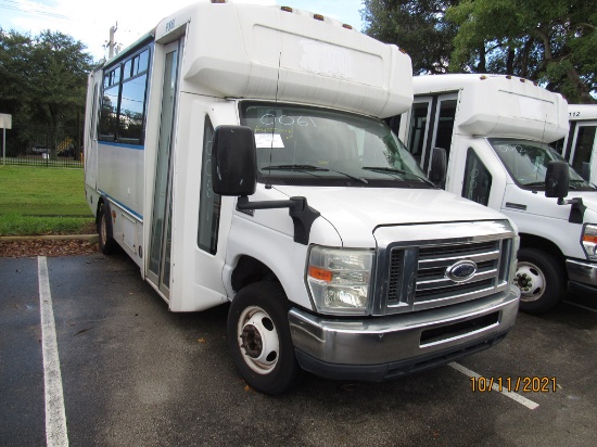 2014 E-450 CHAMPION BUS