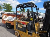 1997 Daewoo Electric Forklift Battery Operated