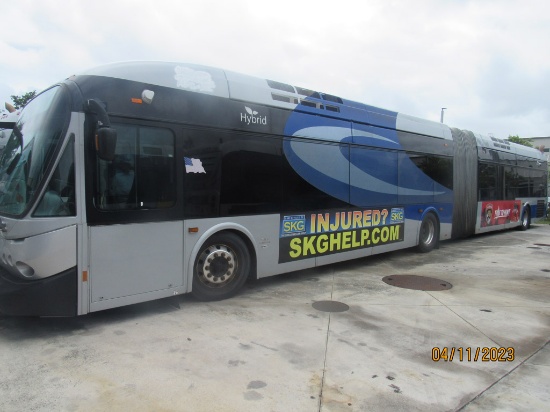 2009 New Flyer 60 ft Articulated Hybrid Transit Bus