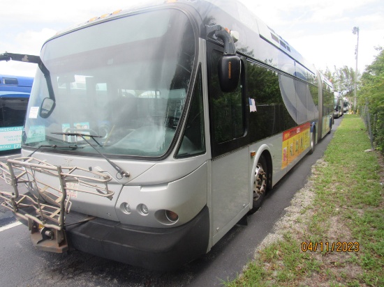 2009 New Flyer 60 ft Articulated Hybrid Transit Bus