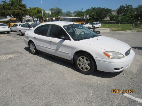 2007 Ford Taurus