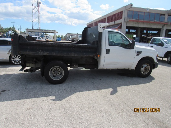 2008 Ford F-350 Cab & Chassis