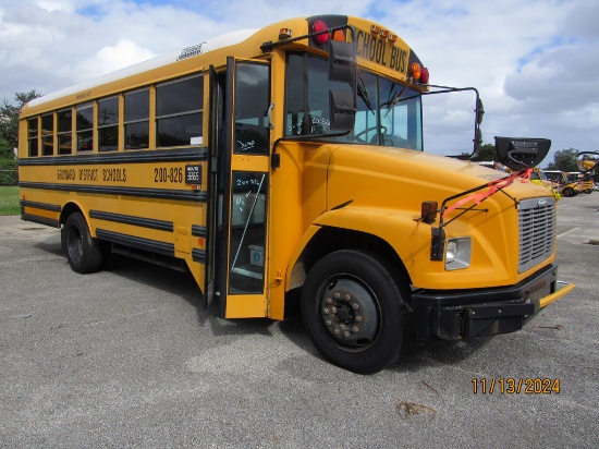 2001 Freightliner School Bus