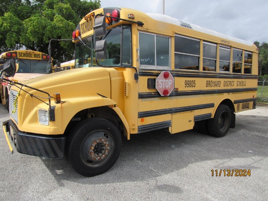 2000 Freightliner School Bus