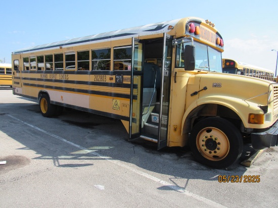 2002 International Blue Bird School Bus