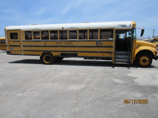 2003 International School Bus