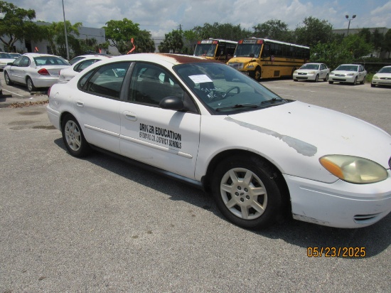 2007 Ford Taurus