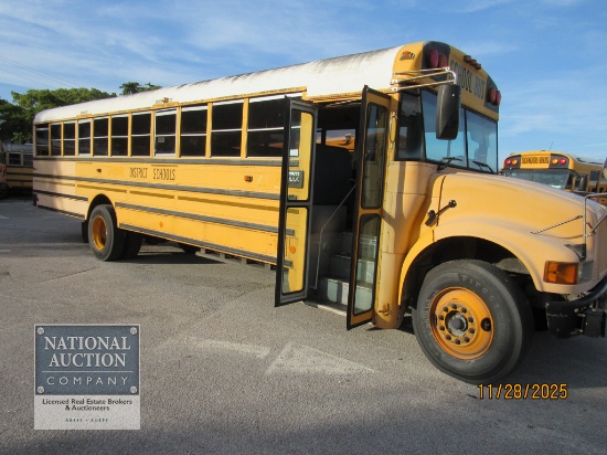 2001 International School Bus