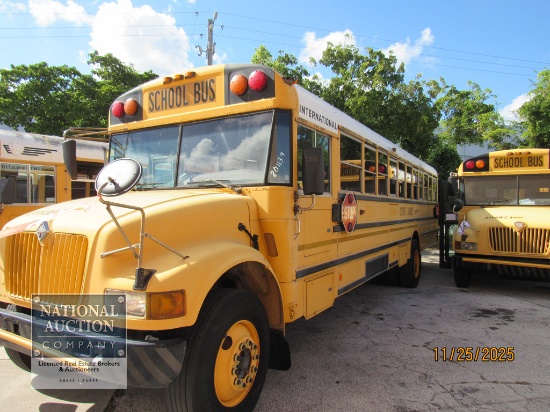 2001 International School Bus