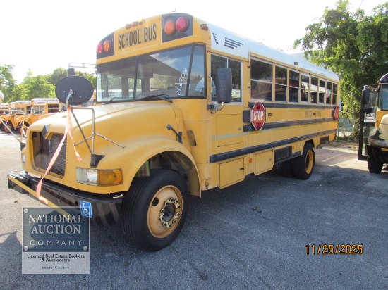 2003 International School Bus