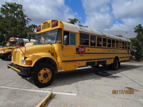 2001 International School Bus