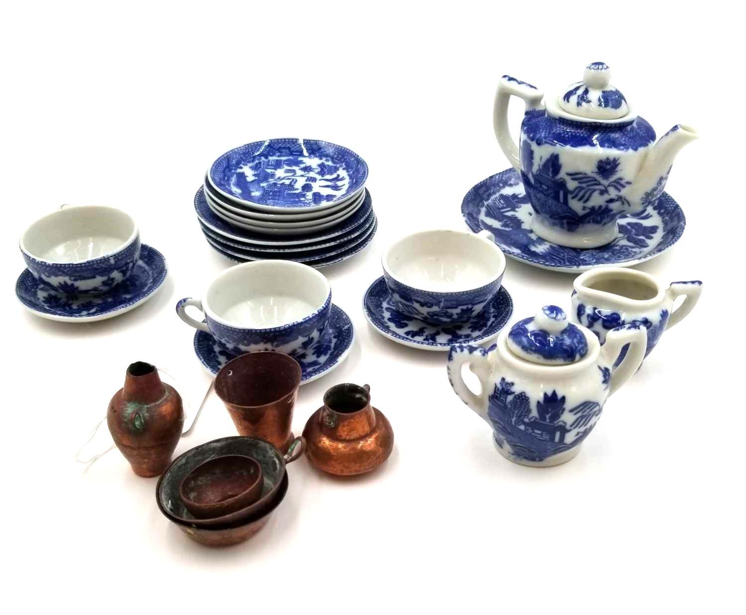 Box Lot with Blue Willow miniature tea set and Proxibid