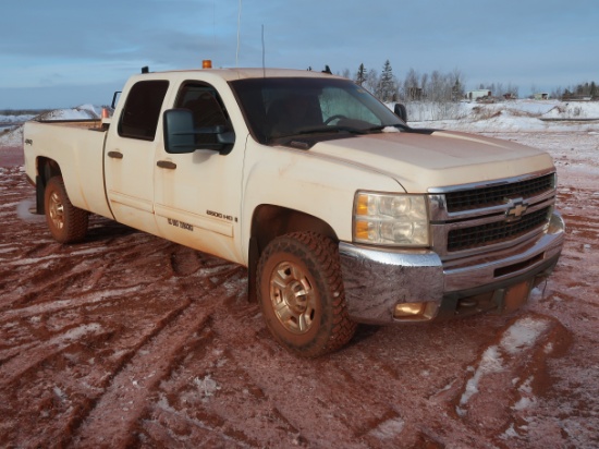 2009 Chevy 4x4 pickup truck, model 2500HD, VIN #1GCHK53K09F168786, crewcab,