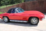 1967 CORVETTE STING RAY CLASSIC CAR with 327 CHEVROLET TURBO FIRE ENGINE (w