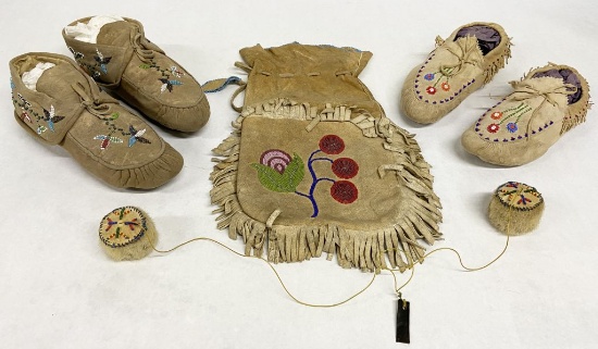 Lot of Native American Indian Beaded Leather Items