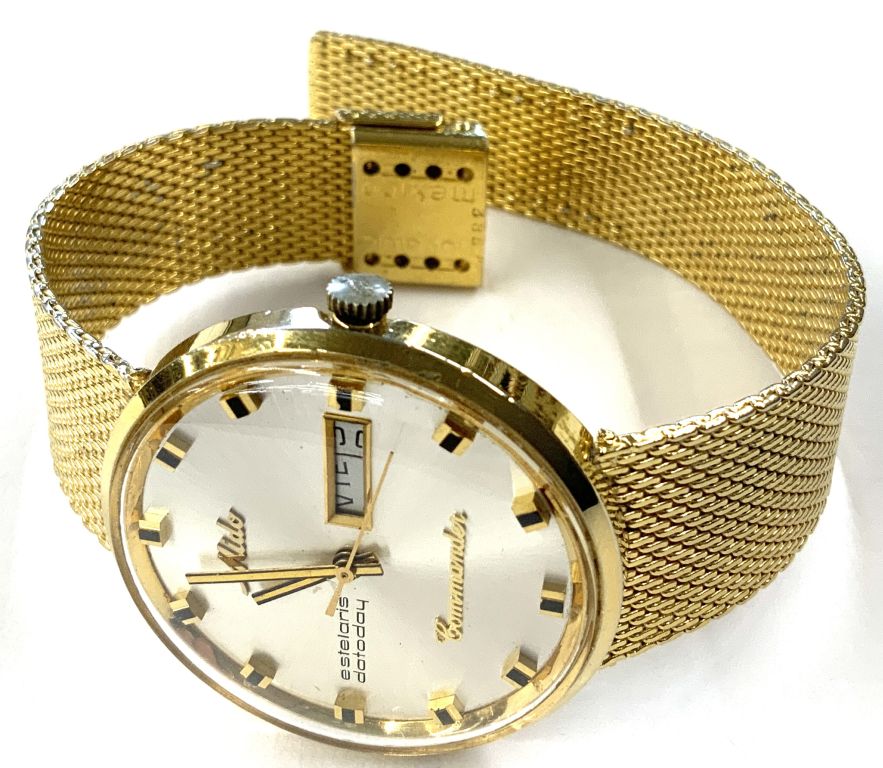 Mido Commander Estelaris Datoday Men s Watch. Proxibid