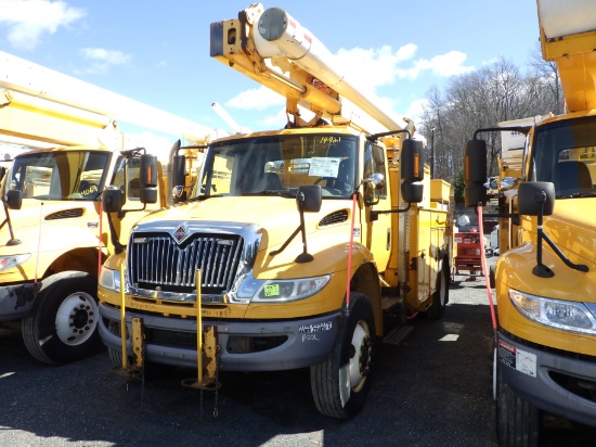2011 INTERNATIONAL 4400 Durastar w/Altec L45D Bucket, Utility Body, DT466 M