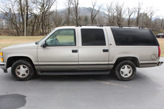 1999 Chev. Suburban