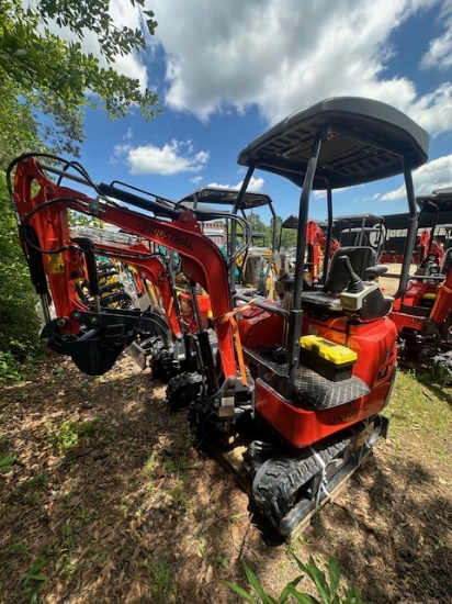 New! AGT QK18K-C Mini Excavator
