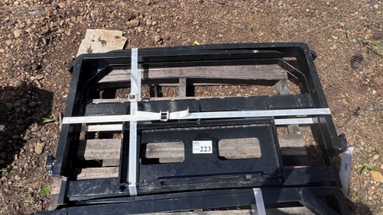 NEW! Skid Steer Pallet Fork
