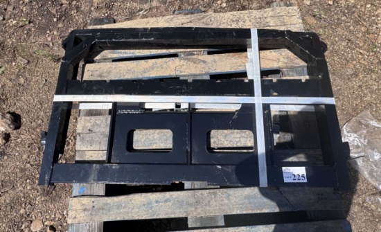 NEW! Skid Steer Pallet Fork