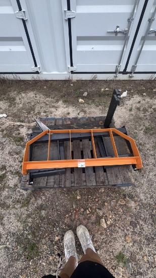 NEW! ARTEER 42” SKID STEER Forks