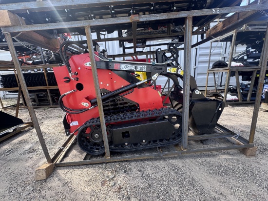 NEW! AGT LRT23 MINI SKID STEER
