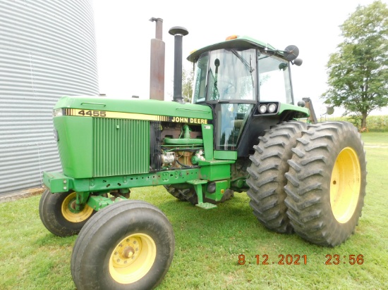 1990 John Deere 4455 Tractor