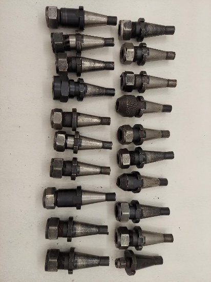 LOT OF (20) 30-TAPER NMT COLLET & SOLID HOLDERS (Packing & Crating Charge $